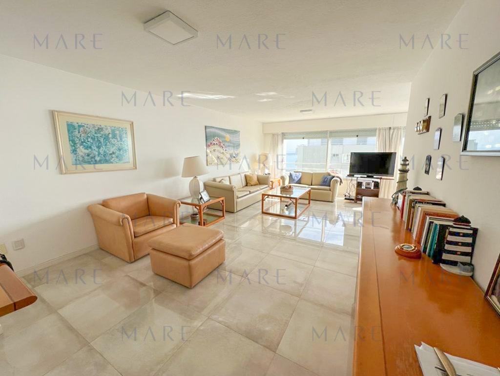 Privileged Apartment in Torre Verona - Peninsula, Punta del Este - Photo 7