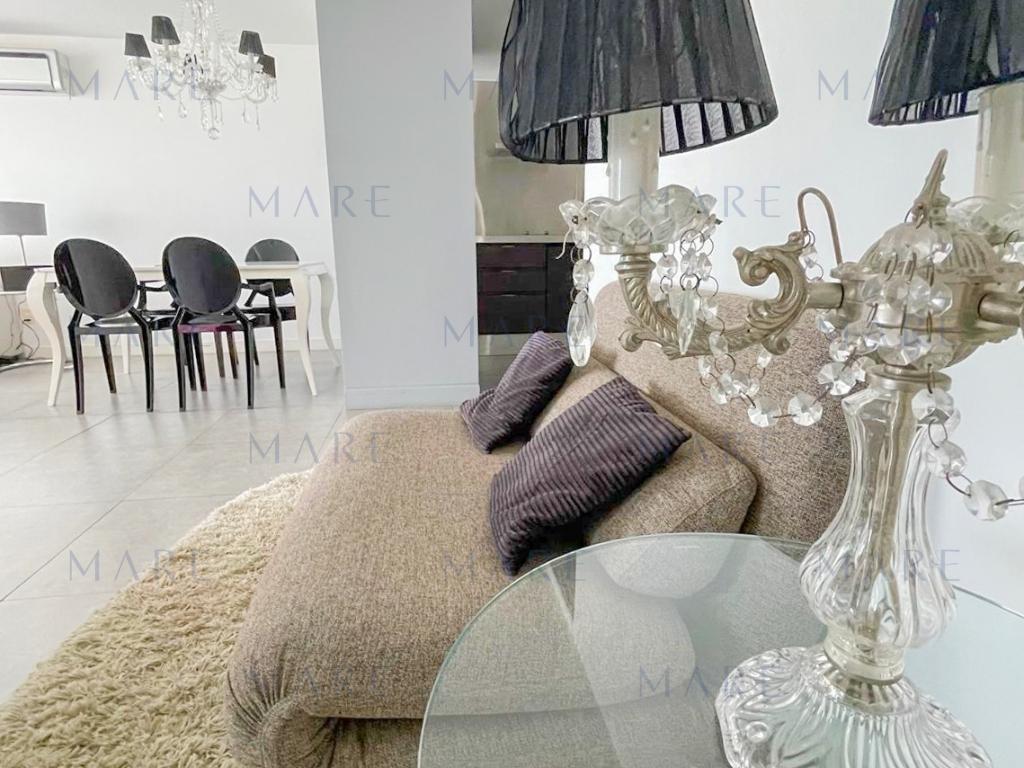 Exclusive Apartment on the 10th Floor - Yoo Tower - Photo 8