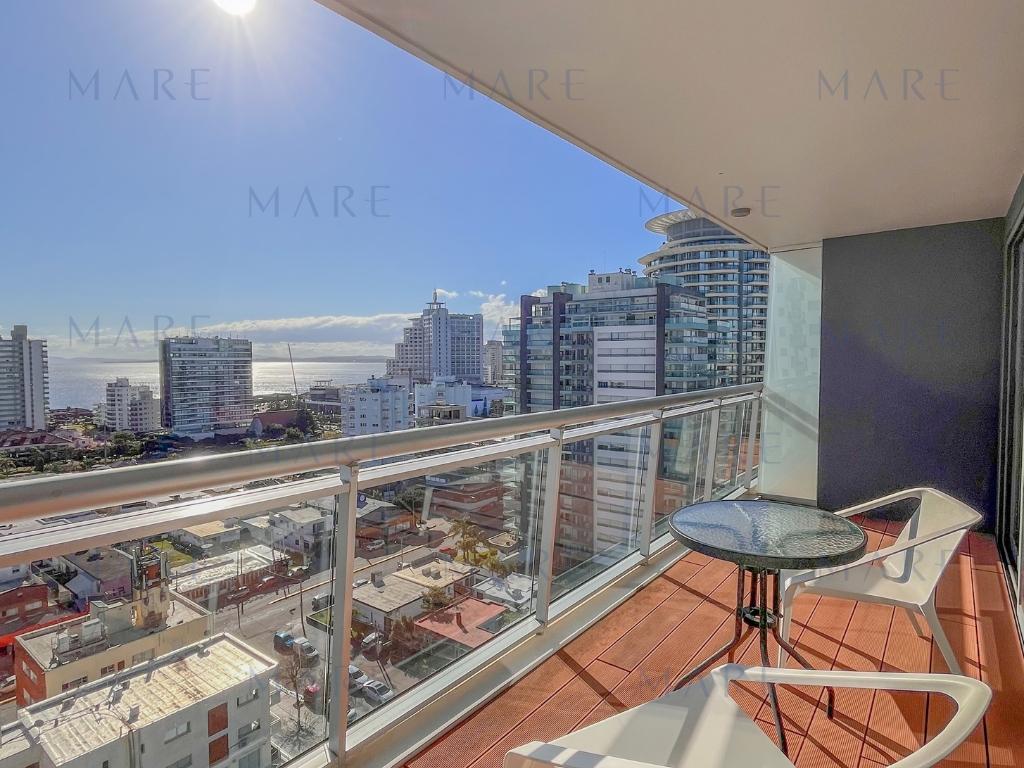 Luminoso Departamento en Ónix - Piso 14 con Vista a Playa Mansa - Foto 3