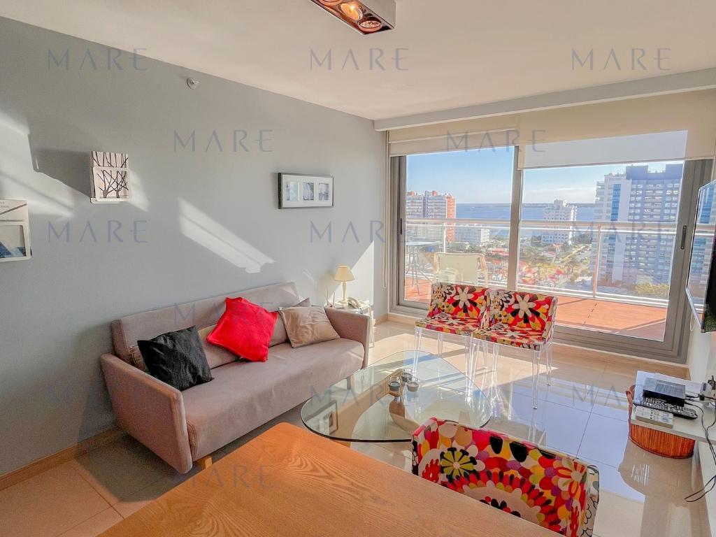 Bright Apartment in Onyx - 14th Floor with View of Mansa Beach