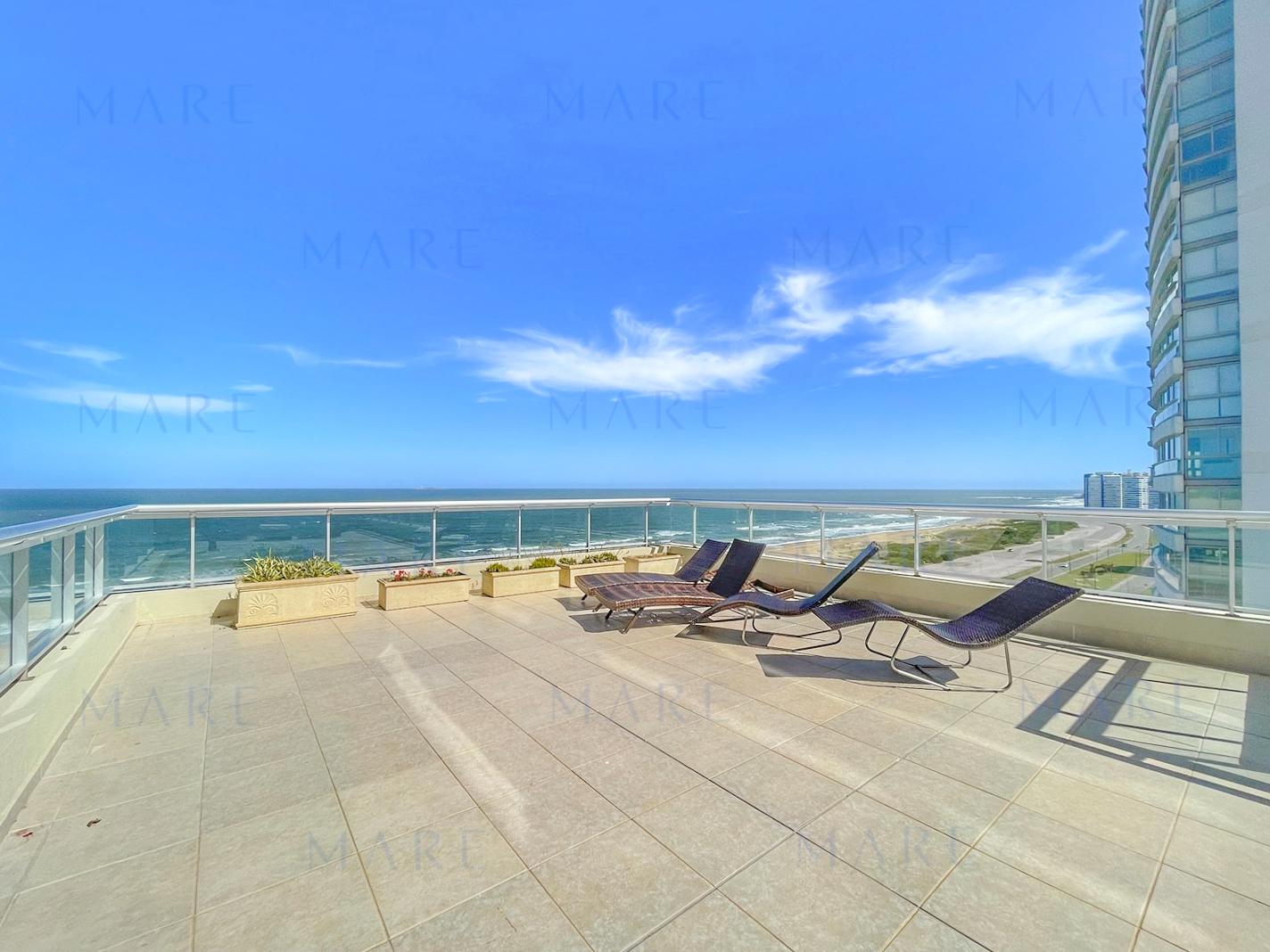 Exclusivo Departamento Frente al Mar de 3 Suites en Torrelobos – Parada 9, Playa Brava - Foto 9