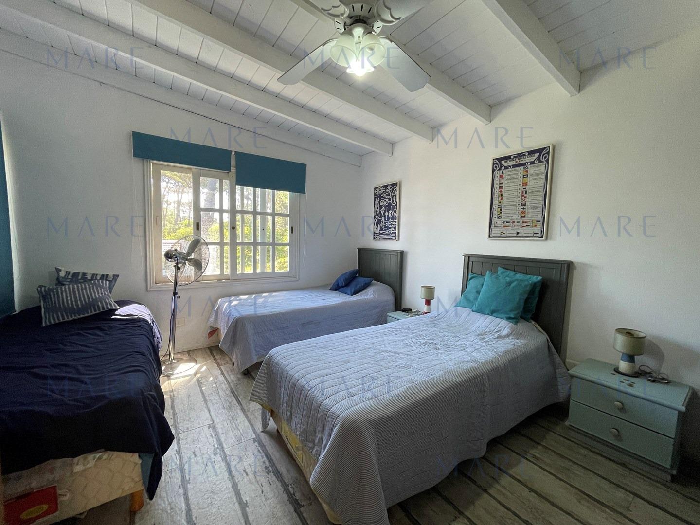 Encantadora Casa de 4 Dormitorios con Jardín y Parrillero – Montoya, La Barra - Foto 22