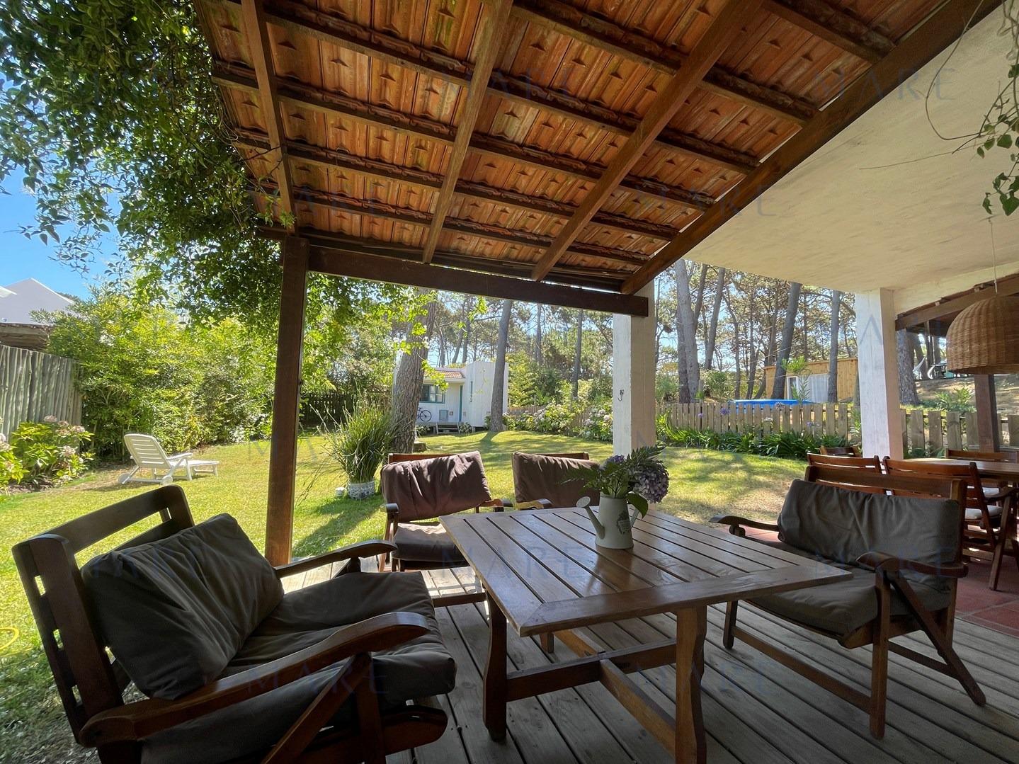 Encantadora Casa de 4 Dormitorios con Jardín y Parrillero – Montoya, La Barra - Foto 17