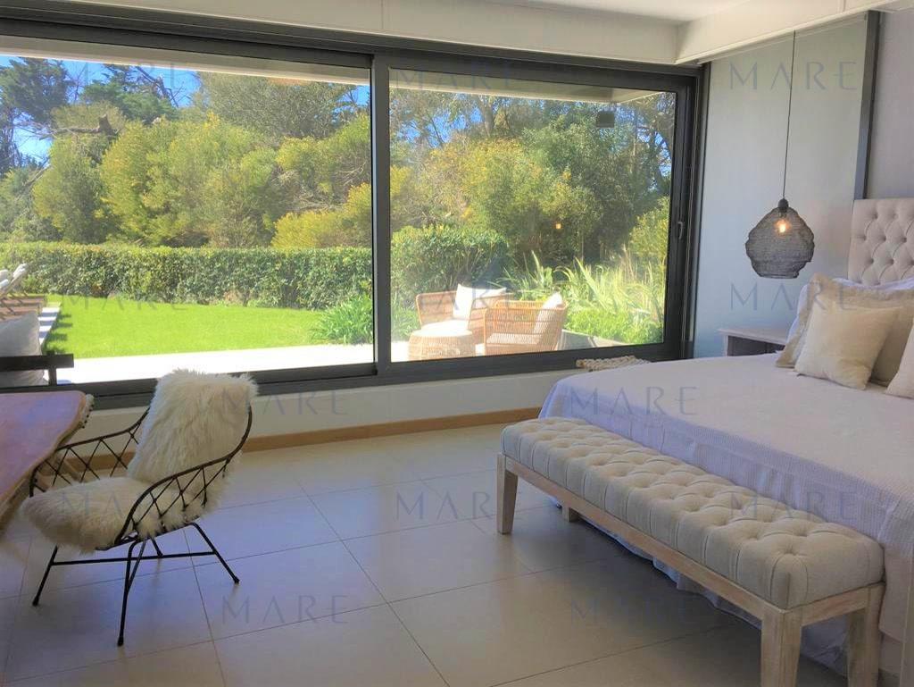 Excellent apartment on the border of La Brava and La Barra, Punta del Este. - Photo 7