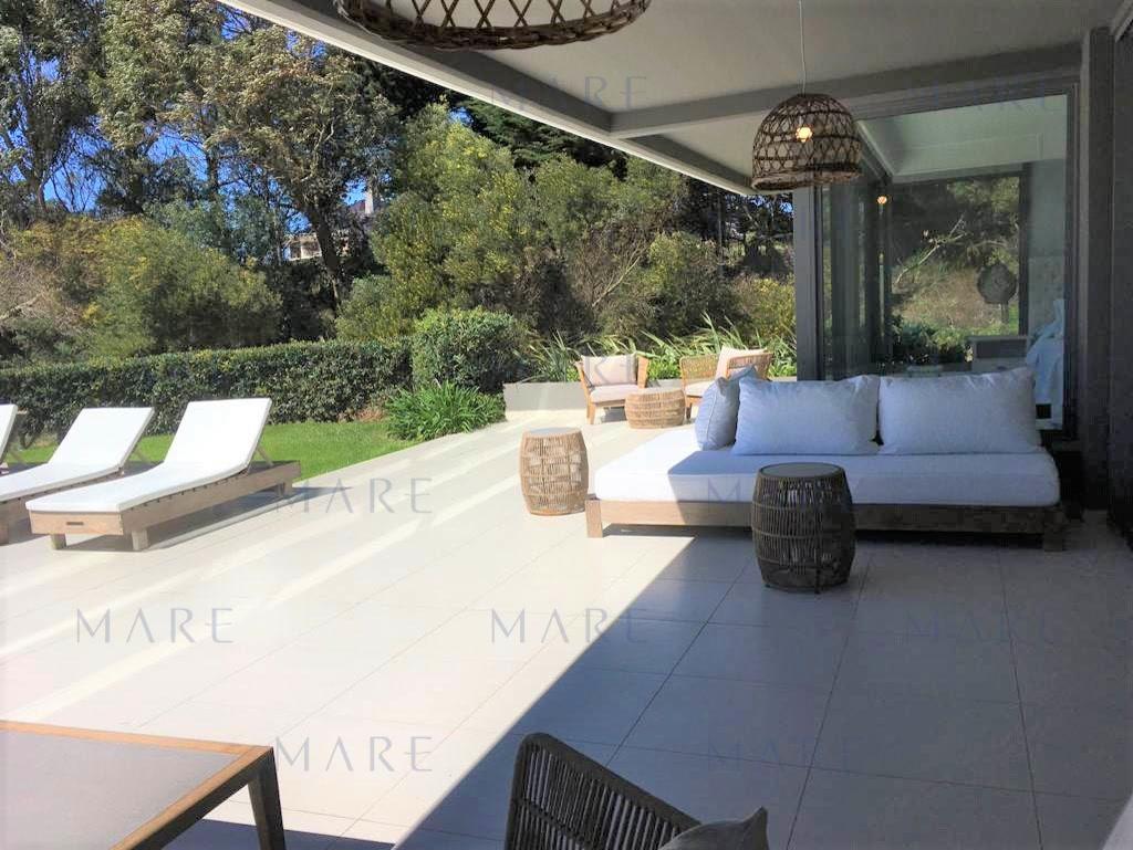 Excellent apartment on the border of La Brava and La Barra, Punta del Este. - Photo 25