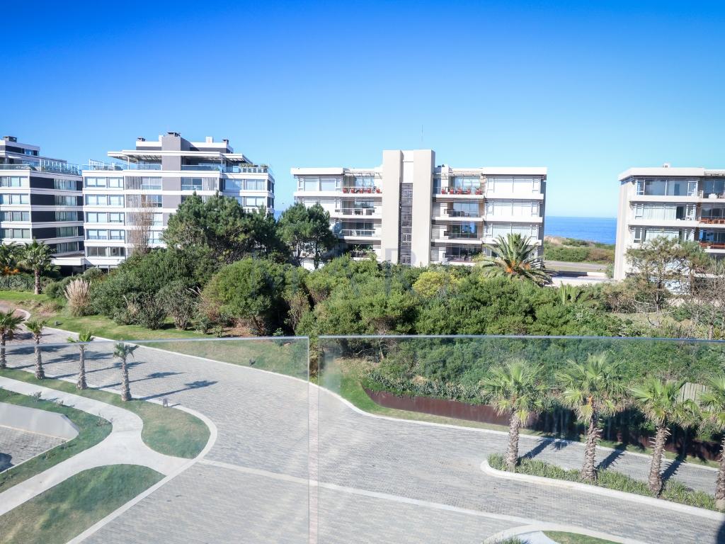 Apartment in Playa Brava. - Photo 16