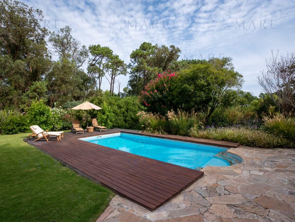 Elegant House Steps from the Sea in La Brava - Photo 20