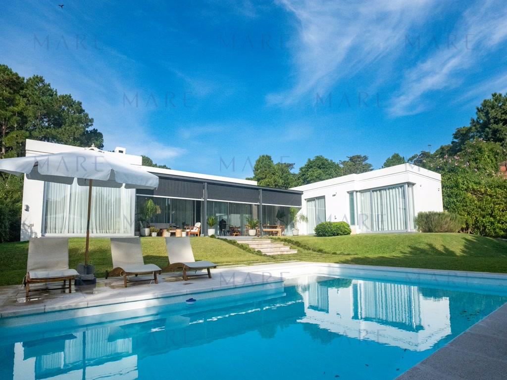 Modern House in Beverly Hills, Punta del Este.