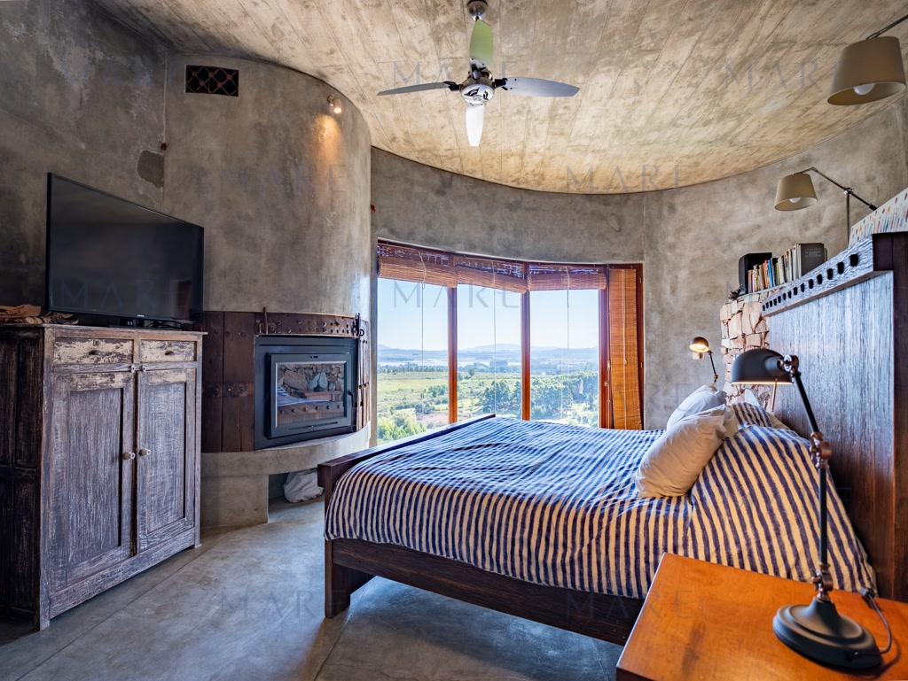 Charming Farm in La Ballena Quarry - Photo 11