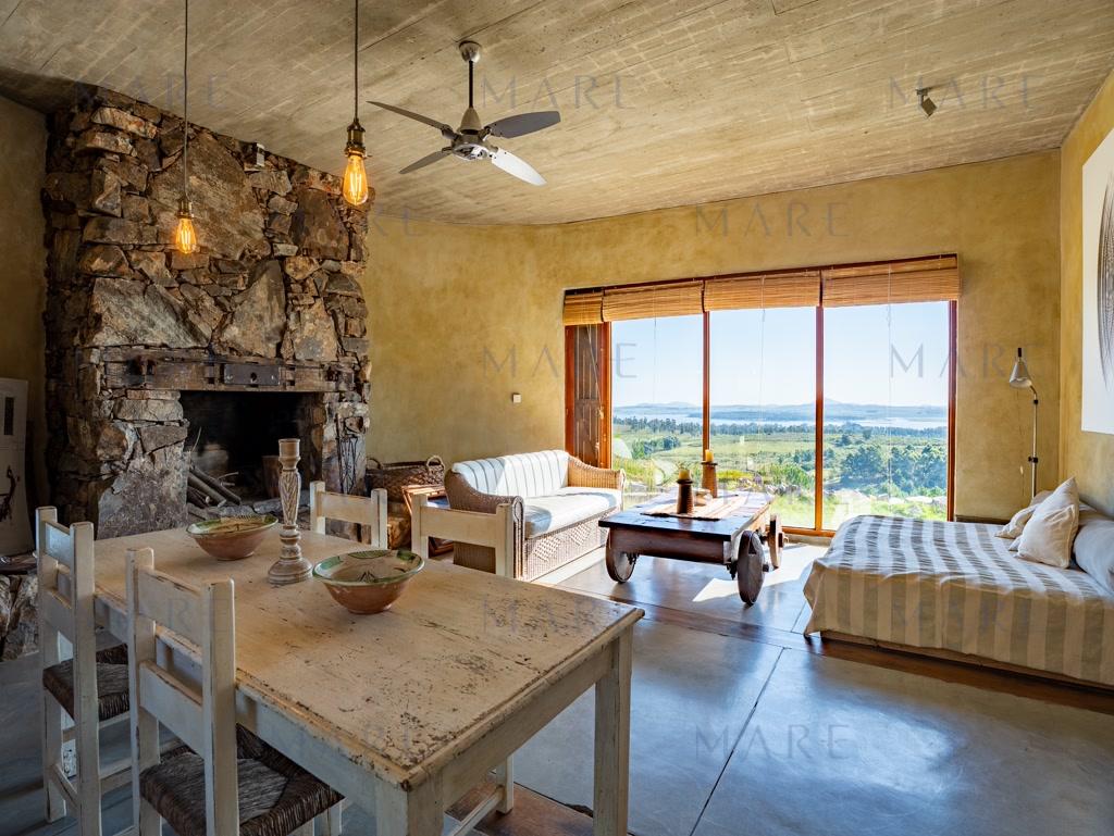 Charming Farm in La Ballena Quarry - Photo 9