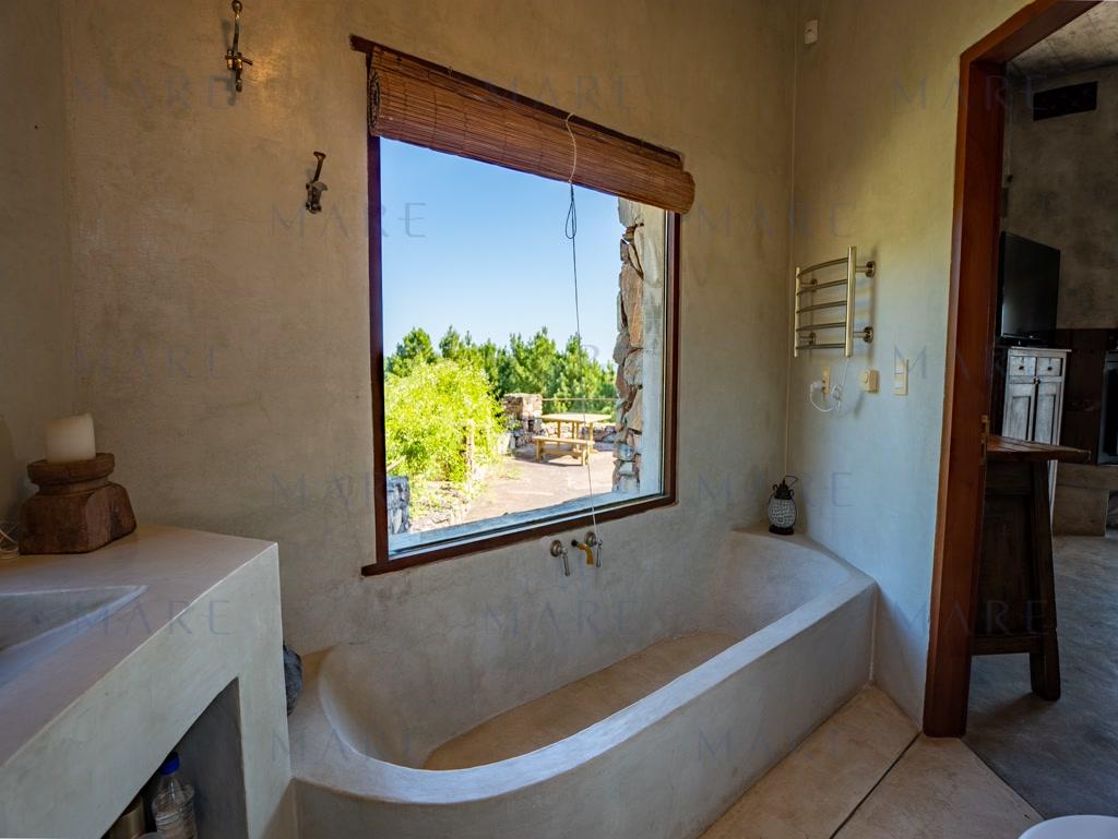 Charming Farm in La Ballena Quarry - Photo 10