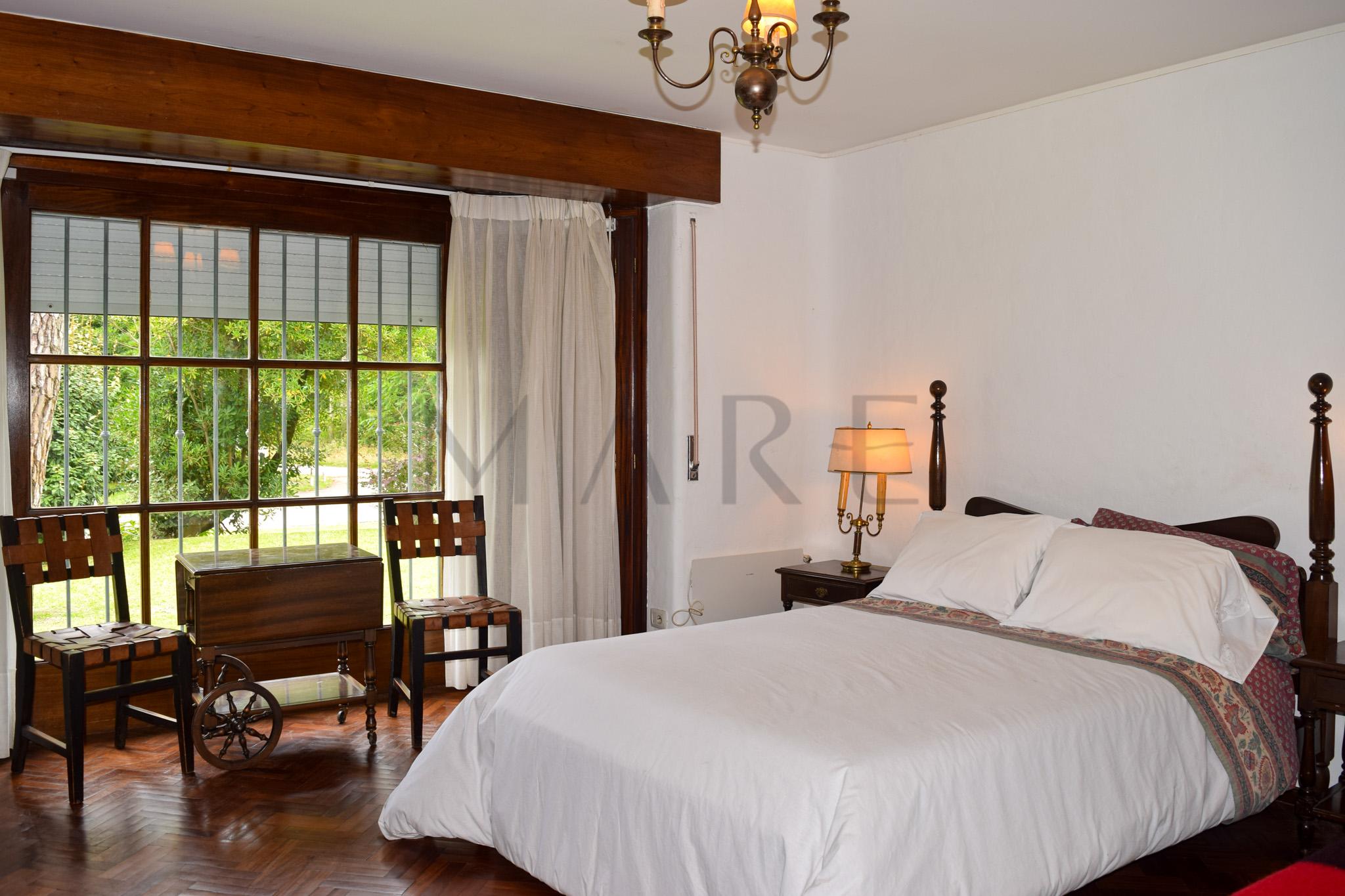 Charming and traditional chalet in El Golf, steps from Playa Brava, Punta del Este. - Photo 19