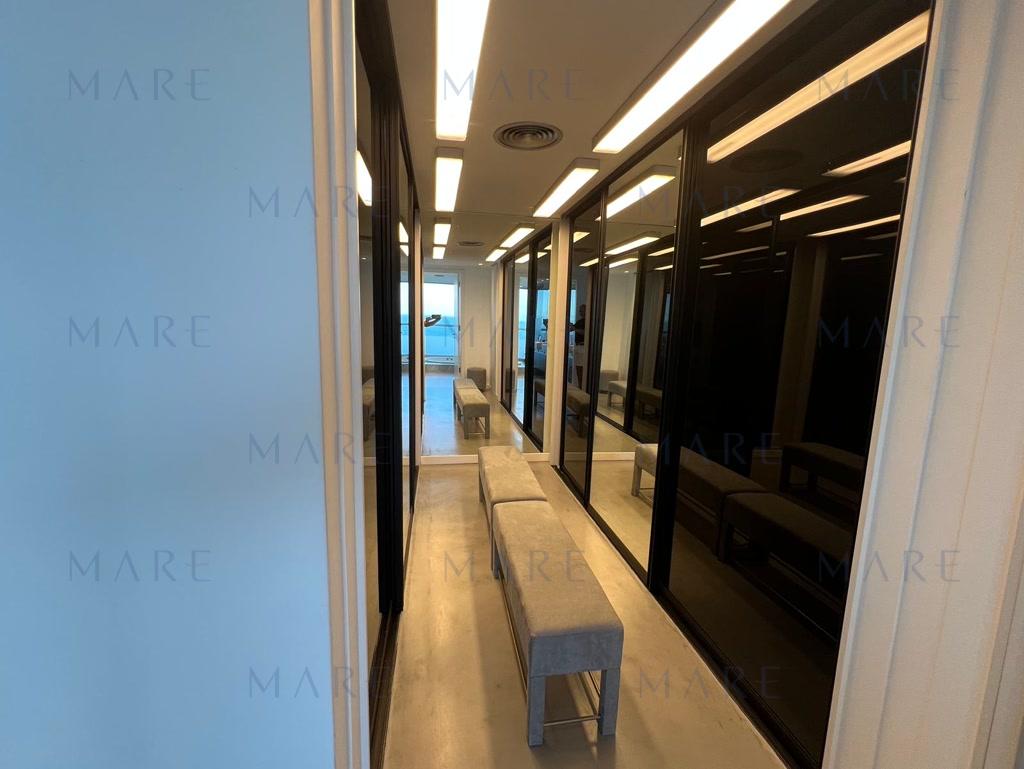 Spacious apartment with ocean views in La Barra, Punta del Este. - Photo 9