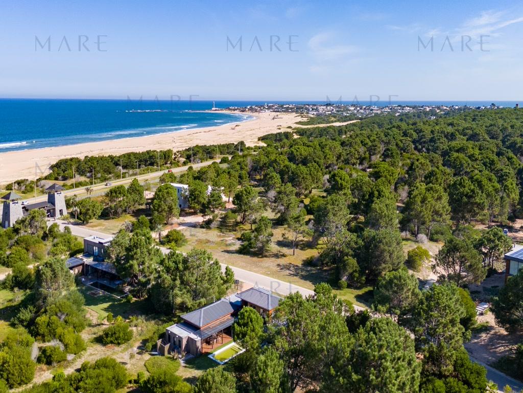 Modern House with Pool in Laguna Escondida - Jose Ignacio - Photo 2