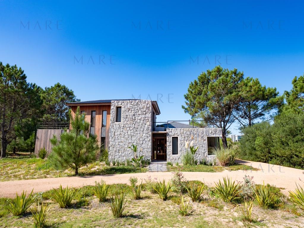 Modern House with Pool in Laguna Escondida - Jose Ignacio - Photo 3