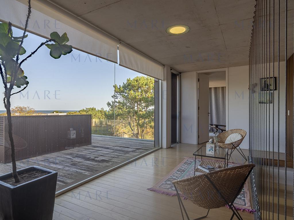 Oceanfront residence in José Ignacio - Photo 14