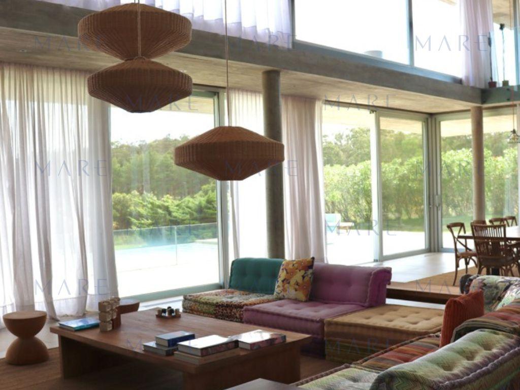 Luxury country estate in an exceptional setting. - Photo 4