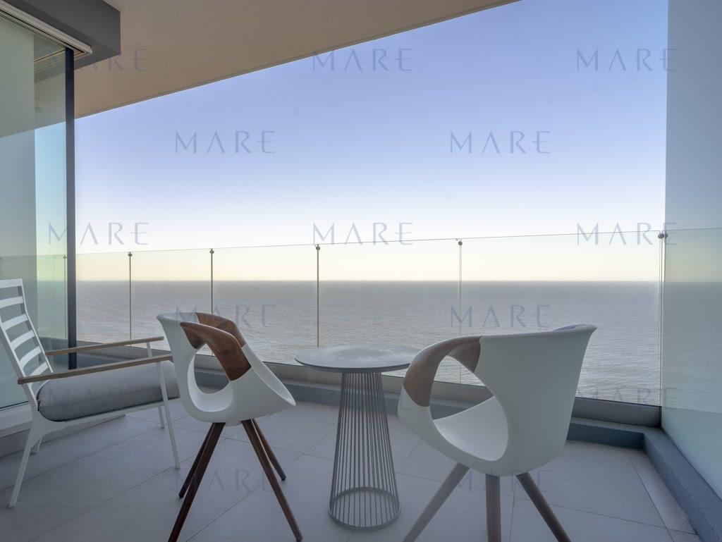 Apartment in the luxurious Le Parc Building, Punta del Este. - Photo 9