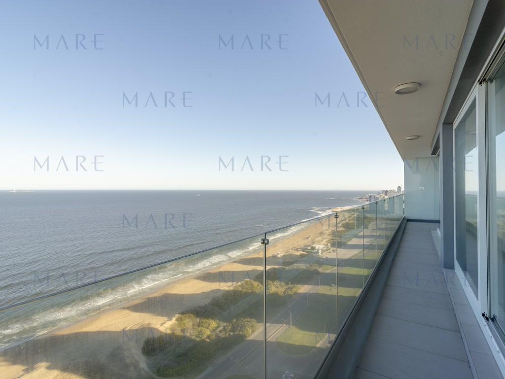 Apartment in the luxurious Le Parc Building, Punta del Este. - Photo 8
