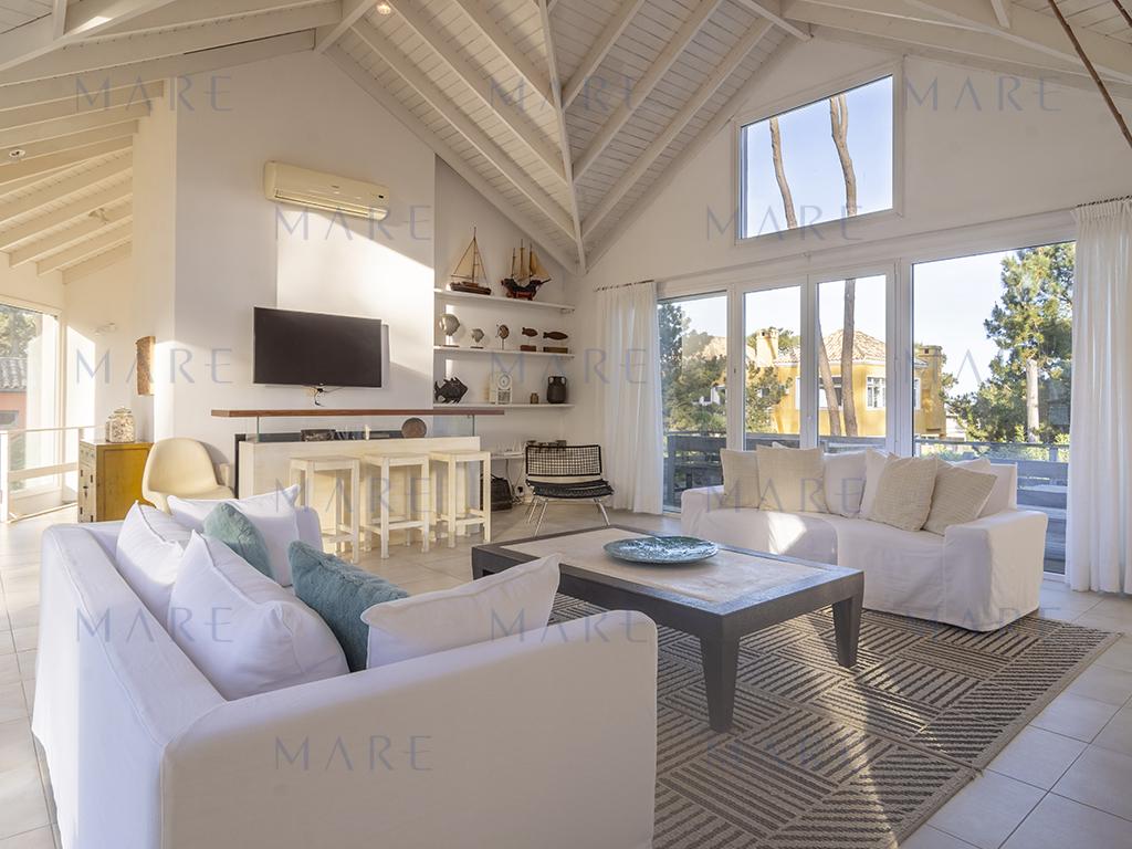 Exclusive House in Laguna Blanca - Just 200 Meters from the Sea.