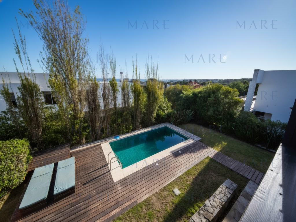 Exclusive House in Altos de Punta Piedras - Comfort, Design and Privileged Location - Photo 5