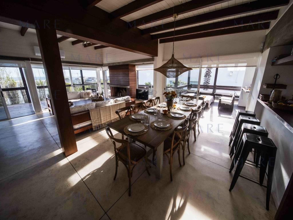 Exclusive House in Altos de Punta Piedras - Comfort, Design and Privileged Location - Photo 11