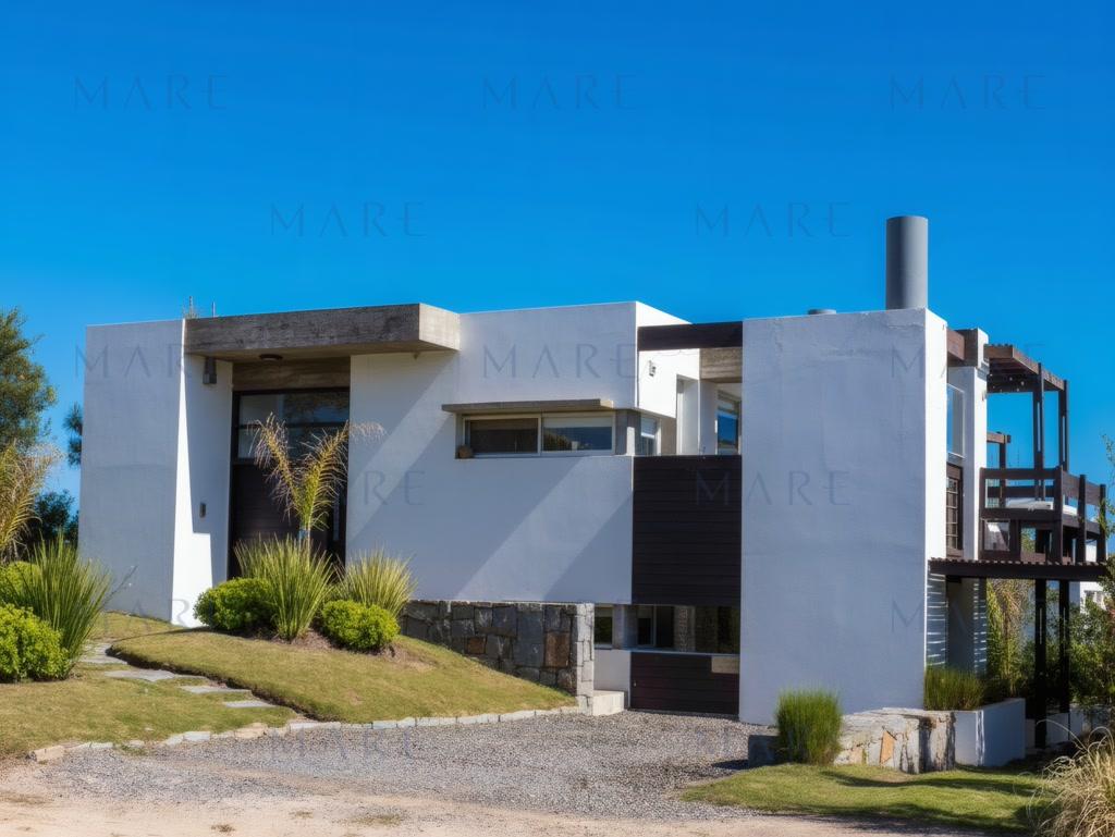 Exclusive House in Altos de Punta Piedras - Comfort, Design and Privileged Location - Photo 22