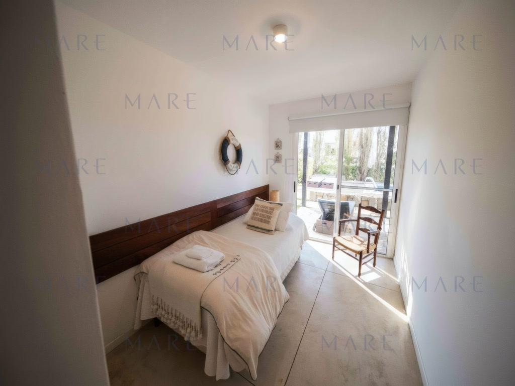 Exclusive House in Altos de Punta Piedras - Comfort, Design and Privileged Location - Photo 15