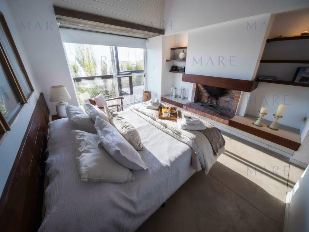 Exclusive House in Altos de Punta Piedras - Comfort, Design and Privileged Location - Photo 13