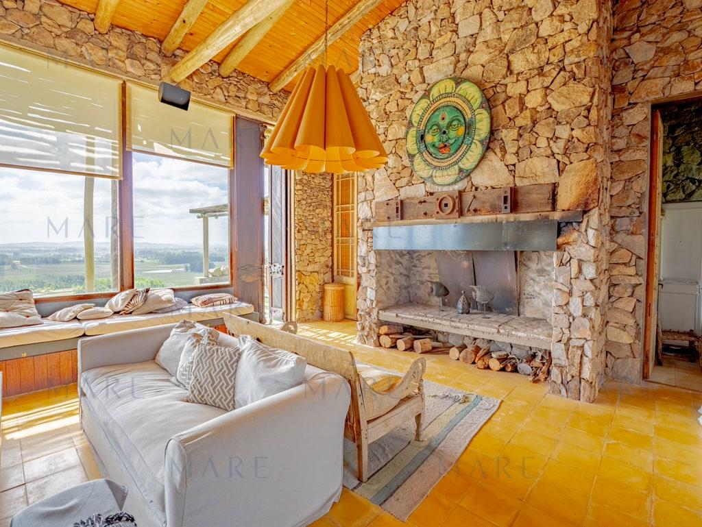 Country house on Camino Eguzquiza - La Barra. Design, Nature and Comfort in Harmony. - Photo 4