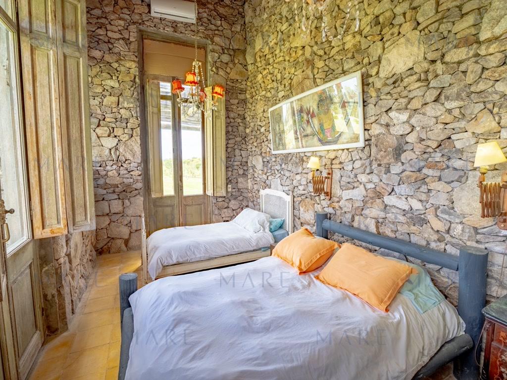 Country house on Camino Eguzquiza - La Barra. Design, Nature and Comfort in Harmony. - Photo 13