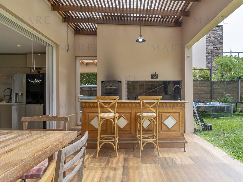 Excellent Quality House in La Arbolada, Punta del Este. - Photo 17