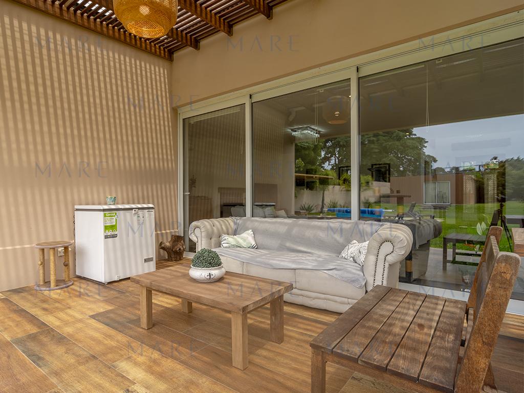 Excellent Quality House in La Arbolada, Punta del Este. - Photo 18
