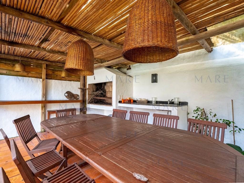 House steps from the sea in La Barra - Photo 21