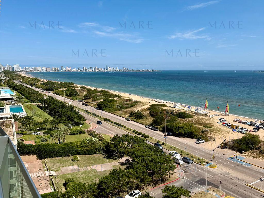 3 bedroom apartment with sea view in Torre Aquarela