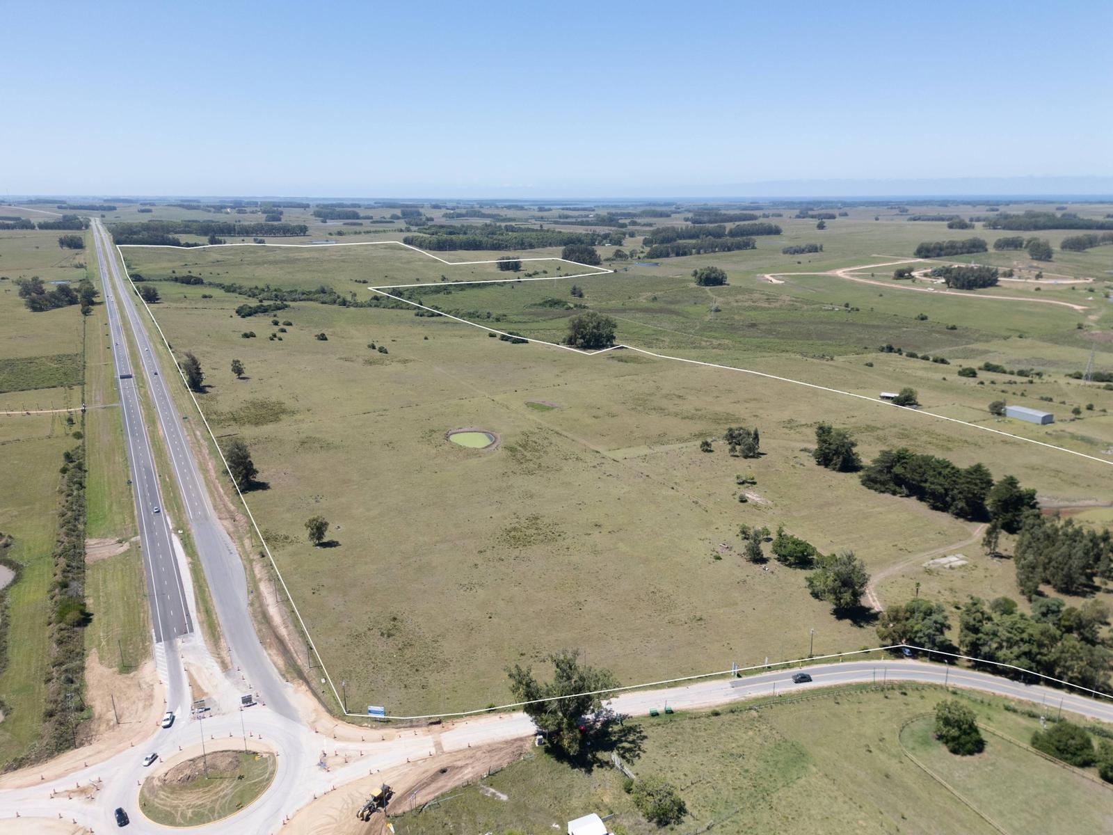 92 Hectáreas Estratégicas para Desarrollo Residencial y Comercial sobre Ruta 9