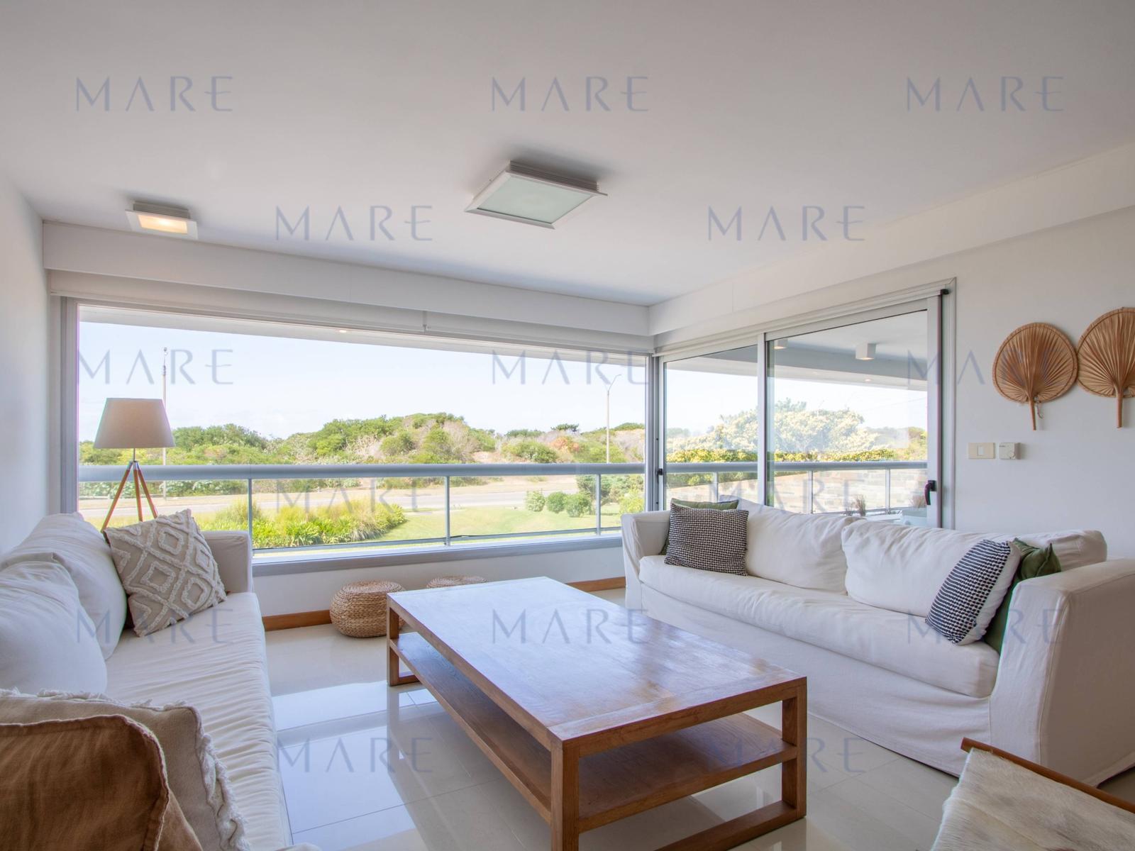 Residencia Contemporánea con Vista al Mar - Indigo.