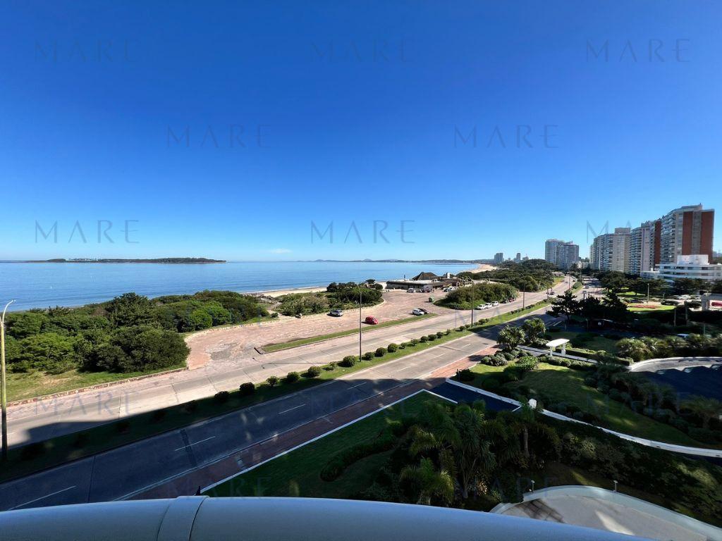 3 suites with ocean views in Millennium Tower - Photo 2