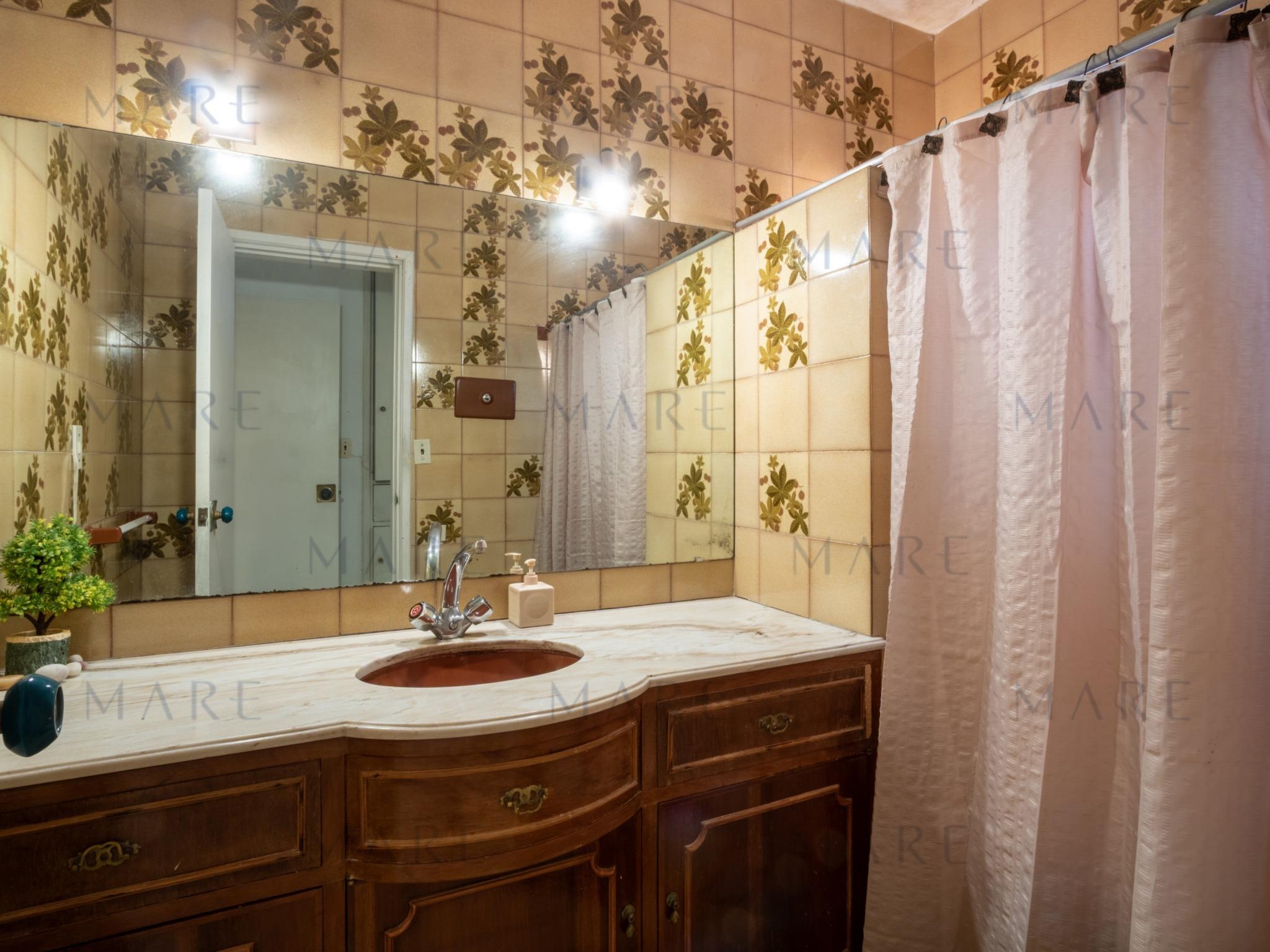 Distinguida Residencia con Gran Parque y Piscina en Playa Mansa - Foto 18