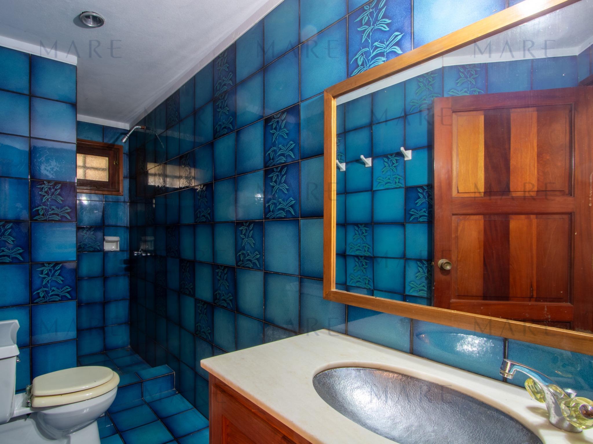 Distinguida Residencia con Gran Parque y Piscina en Playa Mansa - Foto 25