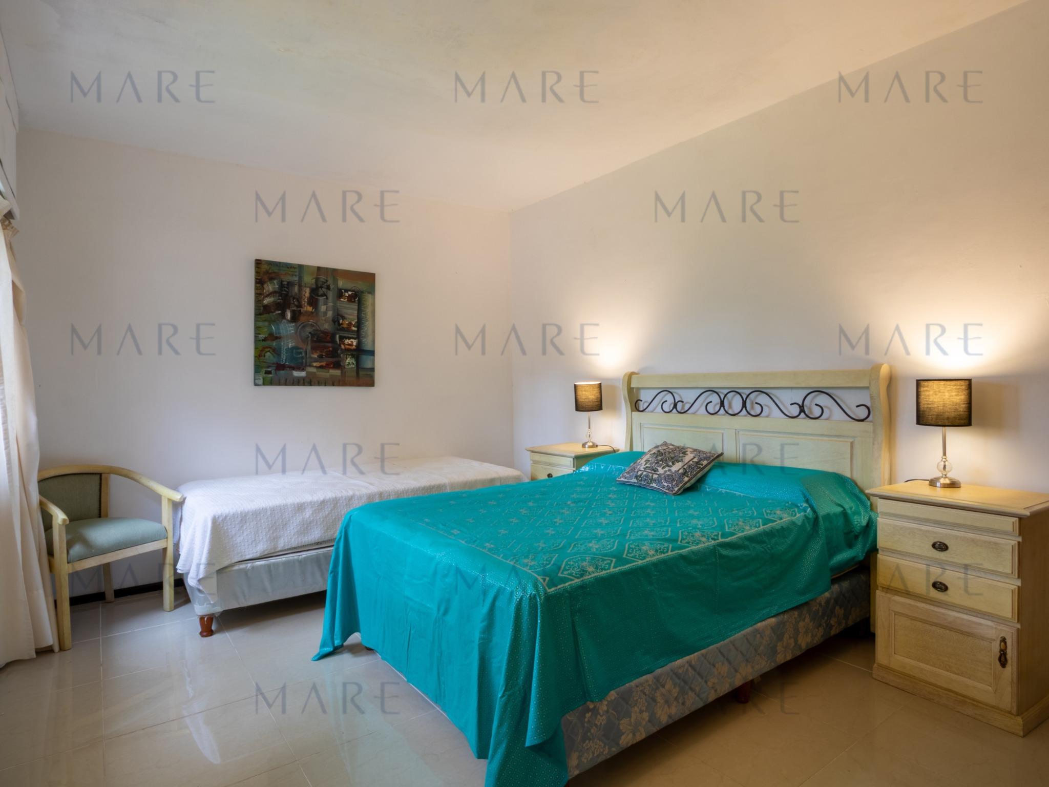Distinguida Residencia con Gran Parque y Piscina en Playa Mansa - Foto 17