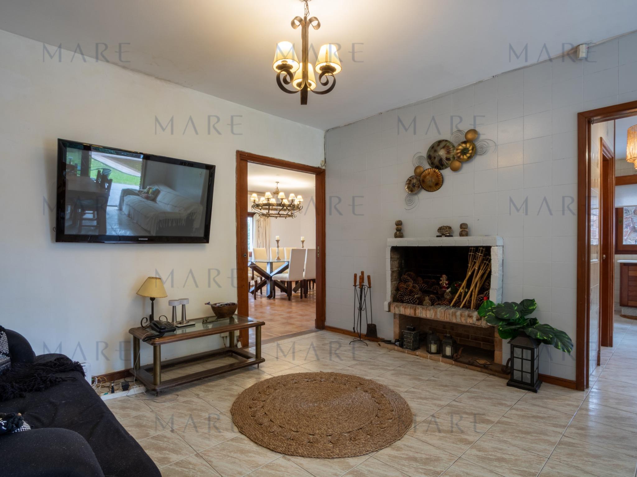 Distinguida Residencia con Gran Parque y Piscina en Playa Mansa - Foto 15