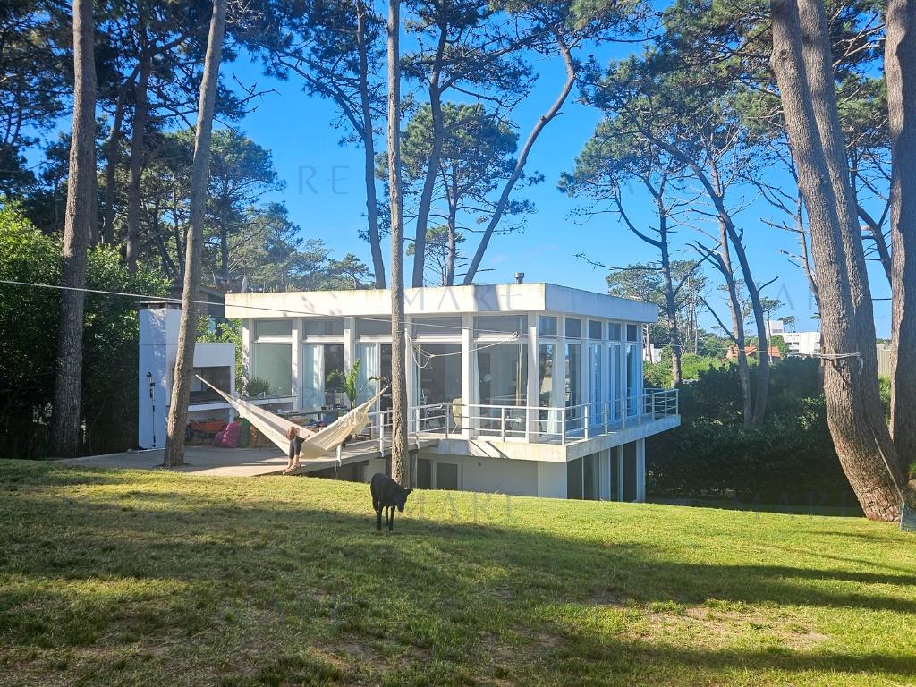 Spectacular Modern House with Ocean View in the Forest - Montoya, La Barra - Photo 10