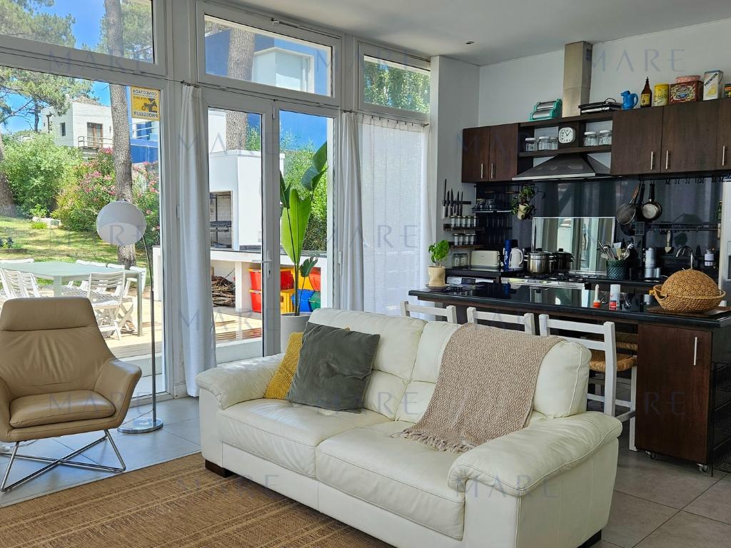 Spectacular Modern House with Ocean View in the Forest - Montoya, La Barra - Photo 17