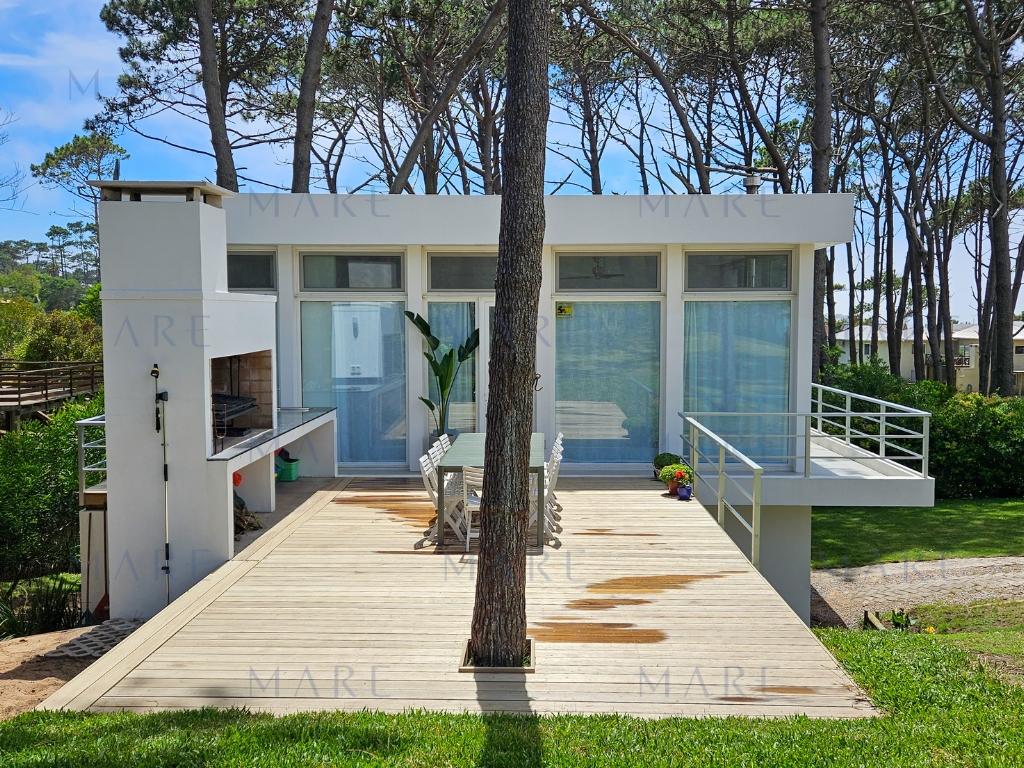 Spectacular Modern House with Ocean View in the Forest - Montoya, La Barra - Photo 5