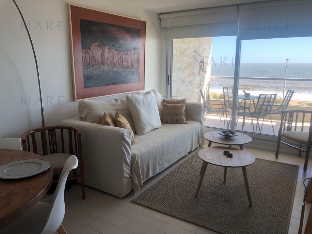 Departamento en primera línea con servicios en Lumiere - Playa Mansa - Foto 4