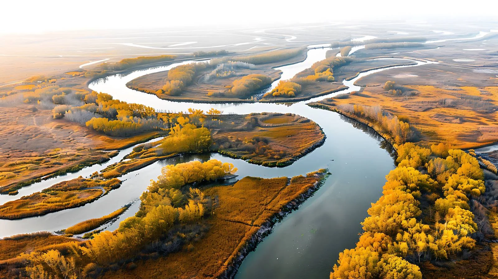 Autumn Aerial Views of Tonghe Scenery — free download from Dotvec