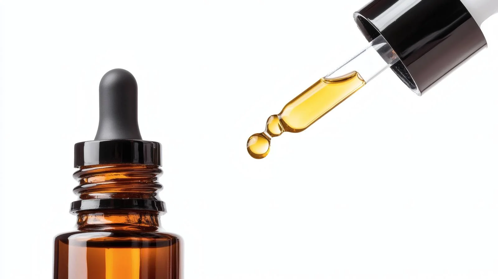 Luxury Retinol Serum with Dropper Isolated — free download from Dotvec