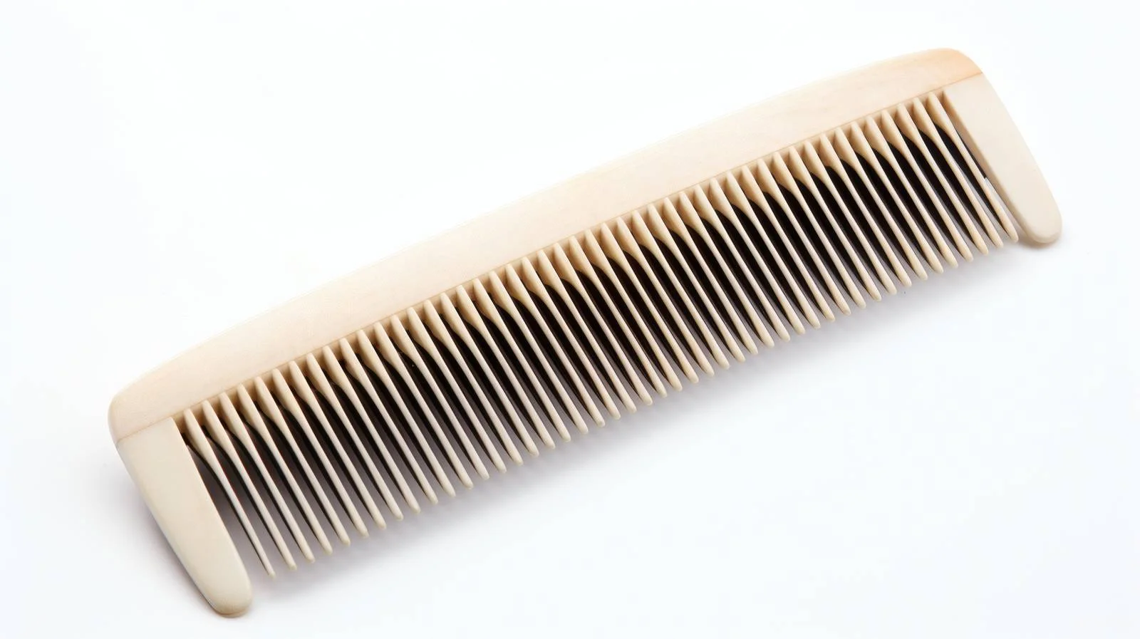 Hair on White Comb with Isolated Background — free download from Dotvec