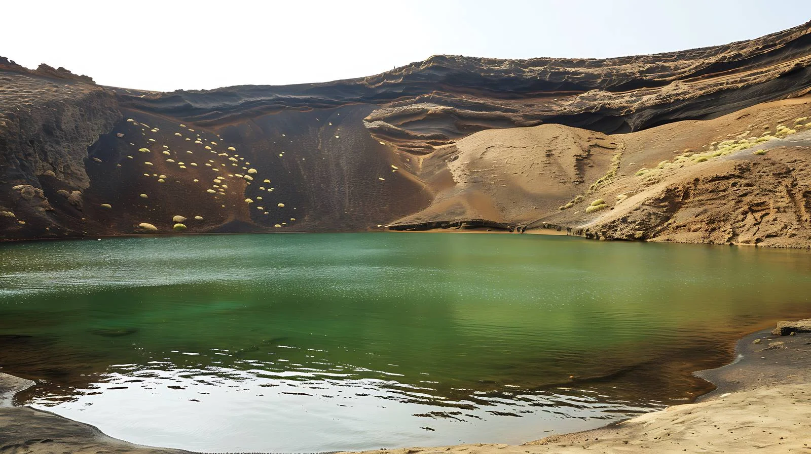 El Golfo Green Lagoon, Lanzarote Island — free download from Dotvec